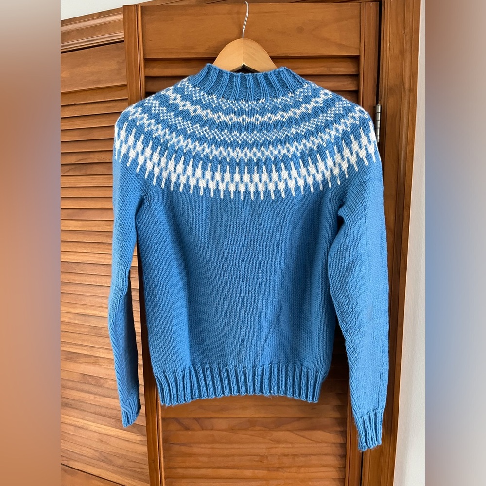 Handmade wool Scandinavian style vintage sweater